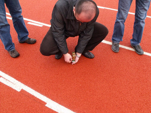 ���z�ܵ��(y��n)��