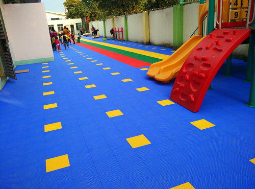 �׃��@���z�ذ�